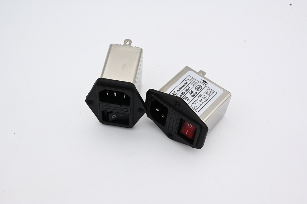 Single phase  socket filter
